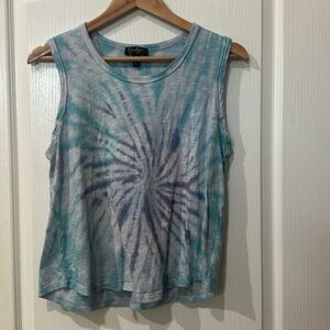 Jessica Simpson size medium tie-dye tank T-shirt